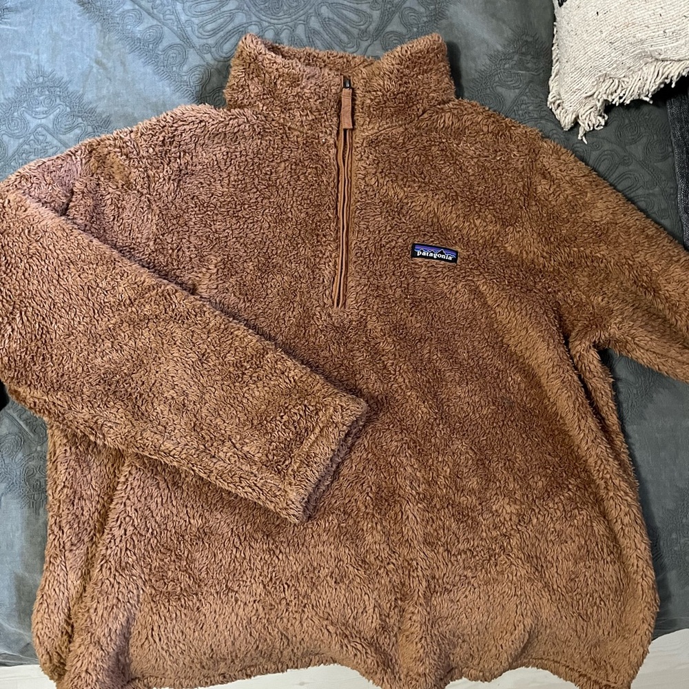 Sherpa Patagonia Quarter Zip